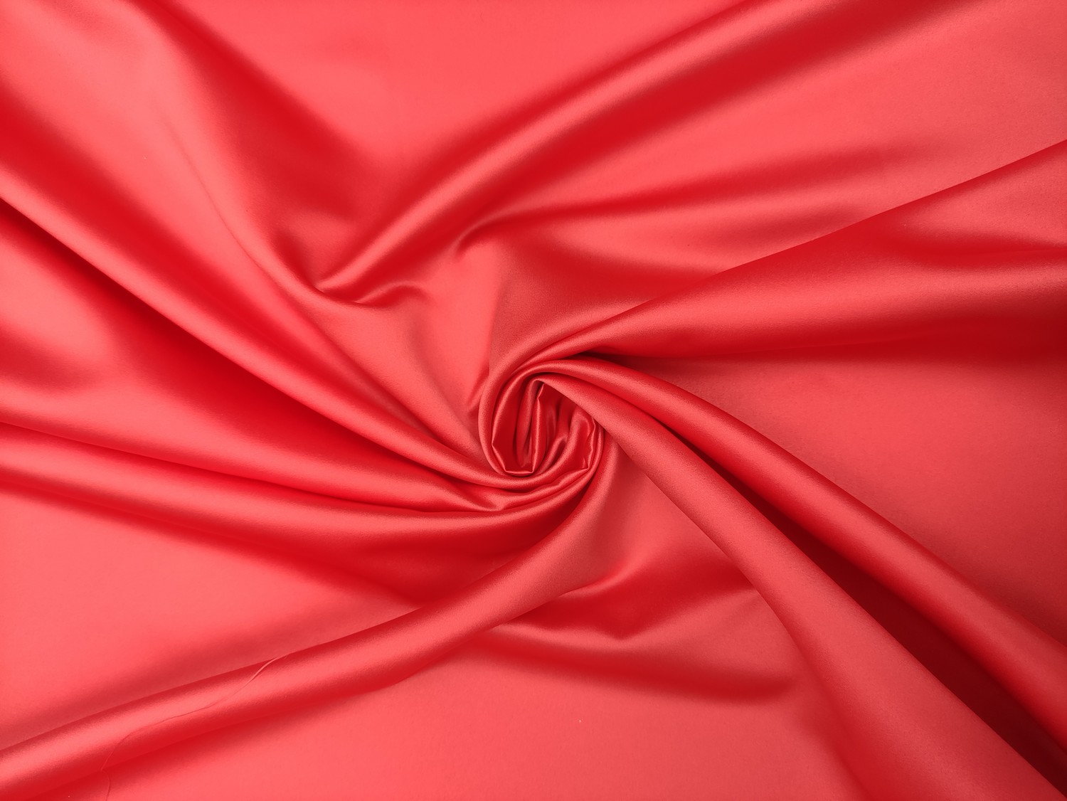 Tessuto Viscosa Elastica Tinta Unita Rosso Corallo