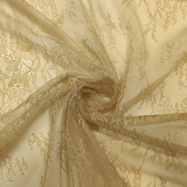 Tessuto pizzo chantilly motivo floreale beige