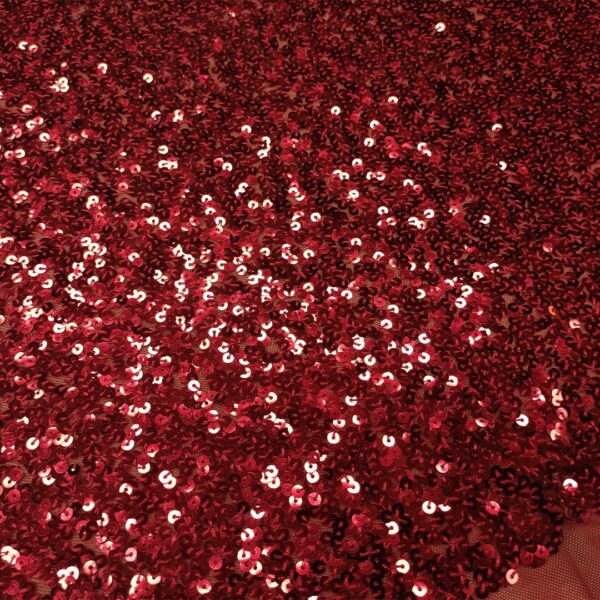 Tessuto Tulle Elasticizzato Ricamato con paillettes tinta unita bordeaux