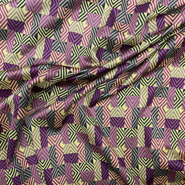 Tessuto Punto Milano a fantasia motivo rombi nero - cammello - ocra - fucsia
