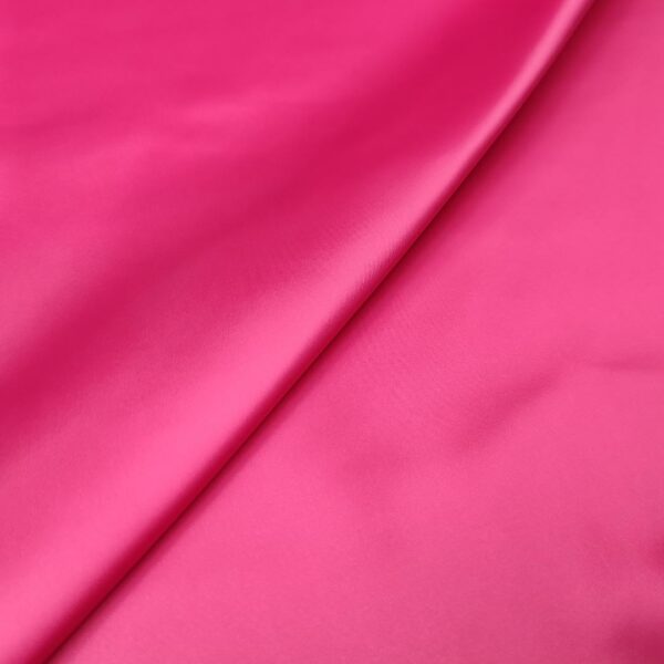 Tessuto Raso elasticizzato tinta unita fucsia