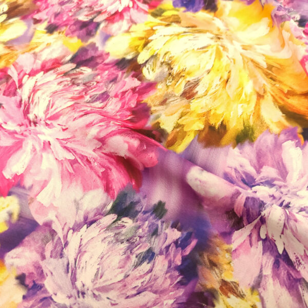 Tessuto Satin a fantasia motivo floreale viola - fucsia - giallo