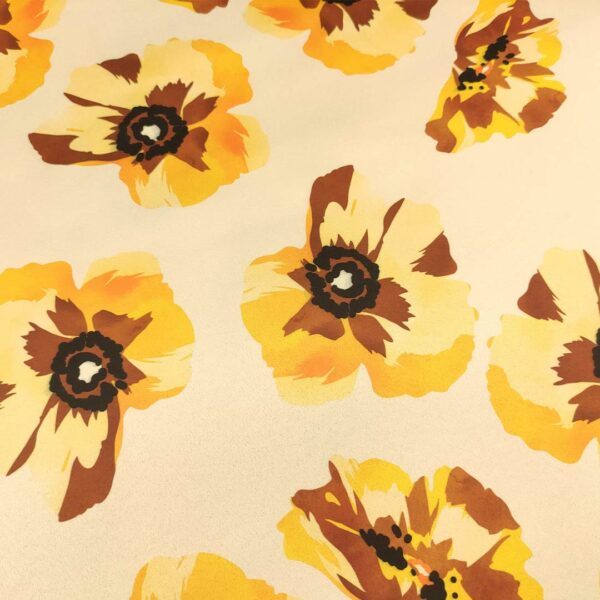 Tessuto Duchesse a fantasia motivo floreale panna - giallo