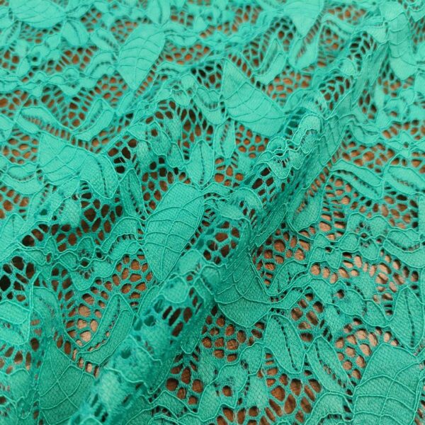 Tessuto pizzo elasticizzato motivo floreale tiffany