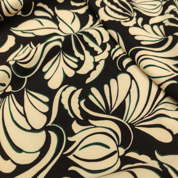 Tessuto Cady elasticizzato a fantasia motivo astratto nero - beige - verde