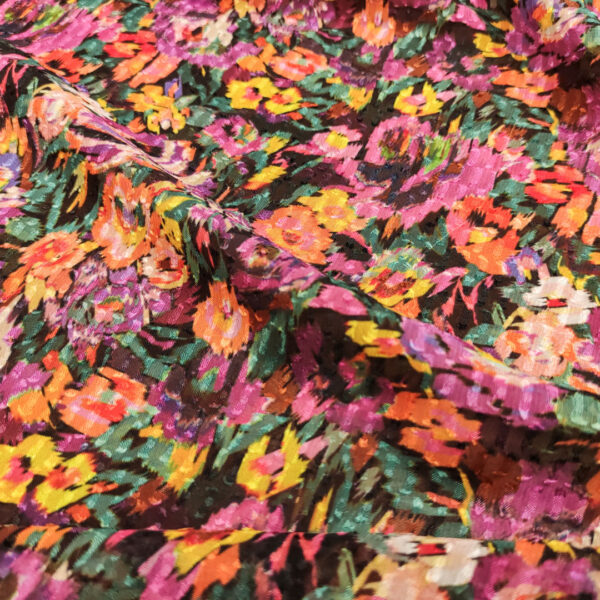Tessuto Chiffon devorè a fantasia motivo astratto viola - verde - arancio