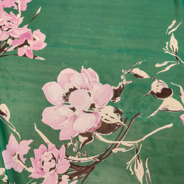 Tessuto Georgette a fantasia motivo floreale petrolio - rosa - nero