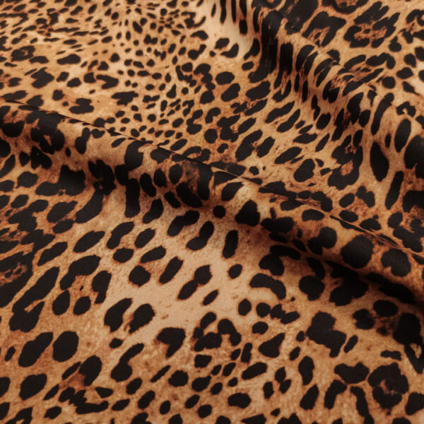 Tessuto Misto Viscosa a fantasia motivo animalier piccolo tabacco - marrone - marroncino