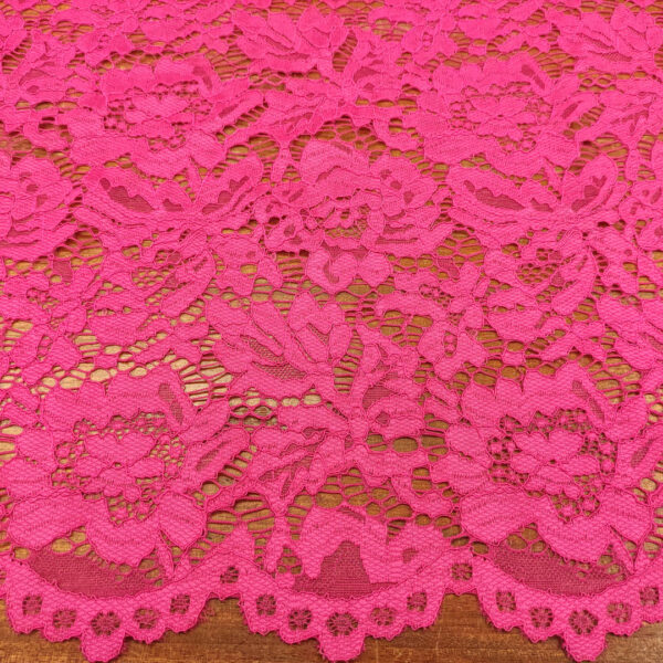 Tessuto pizzo elasticizzato motivo floreale fucsia