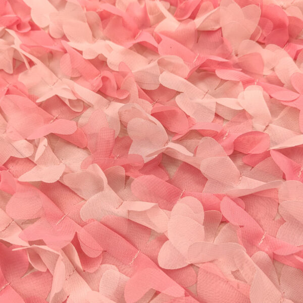Tessuto chiffon ricamato con fiori in 3D rosa baby