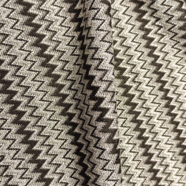 Tessuto Maglia Mano Lana lurex a fantasia motivo geometrico nero - argento