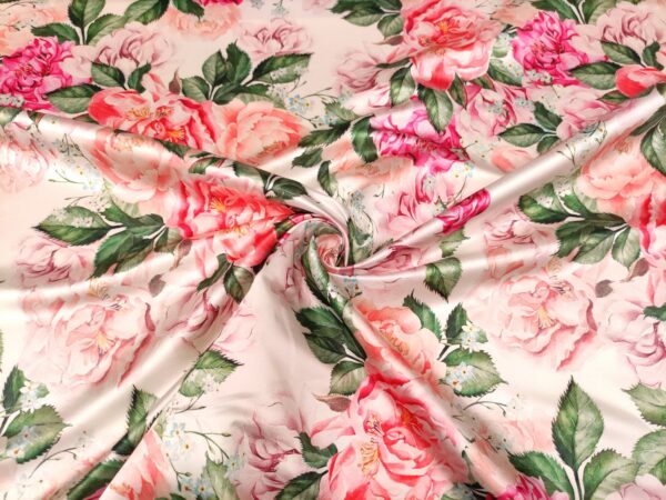 Tessuto Duchesse a fantasia motivo floreale bianco - rosa