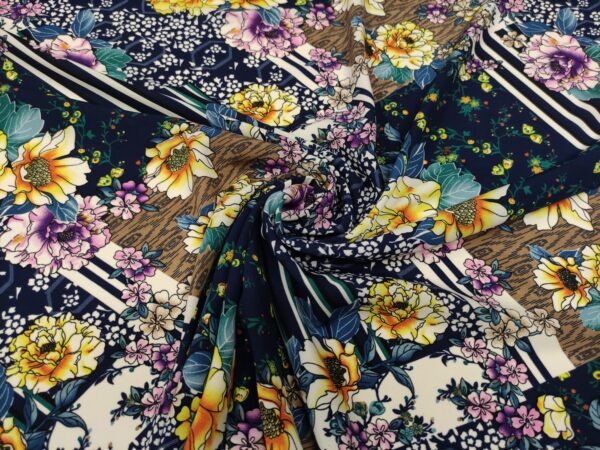 Tessuto Satin a fantasia motivo floreale giallo - blu