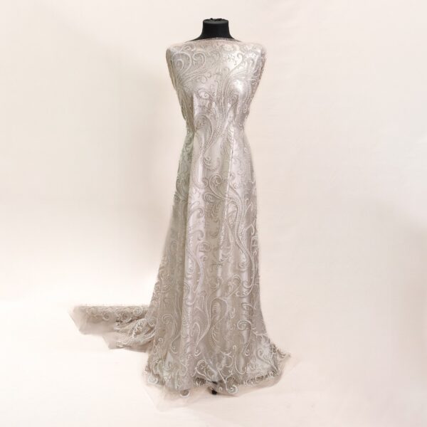 Tessuto Tulle mano seta con Glitter motivo floreale barocco bianco seta