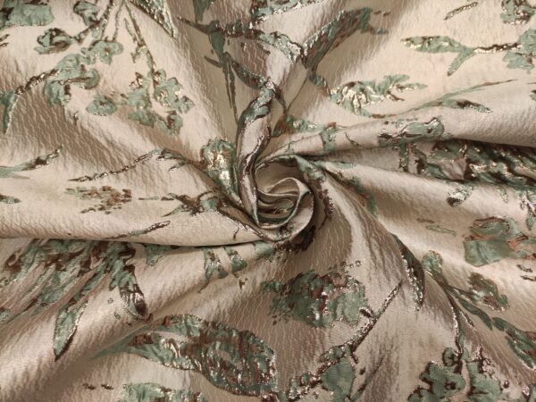Tessuto Broccato in seta motivo floreale verde salvia - oro