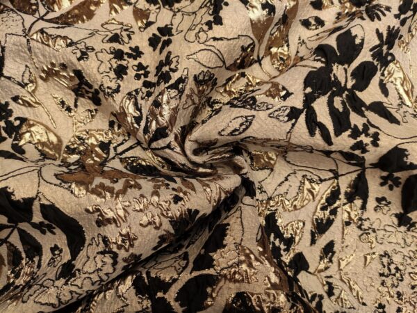 Tessuto Broccato in seta motivo floreale oro - nero