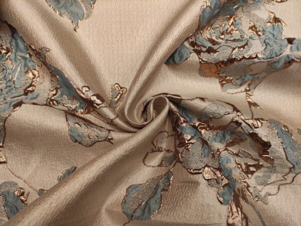 Tessuto Broccato in seta motivo floreale celeste - oro