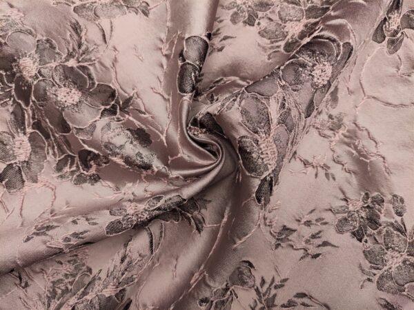 Tessuto Broccato in seta motivo floreale cipolla