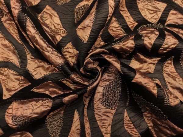 Tessuto Broccato in seta motivo astratto rosa gold