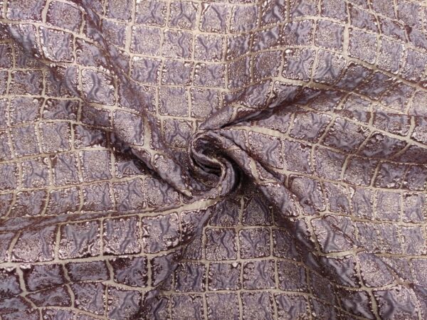 Tessuto Broccato in seta motivo astratto lilla - oro