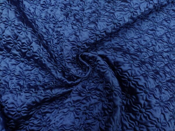 Tessuto Broccato in seta motivo floreale blu cina