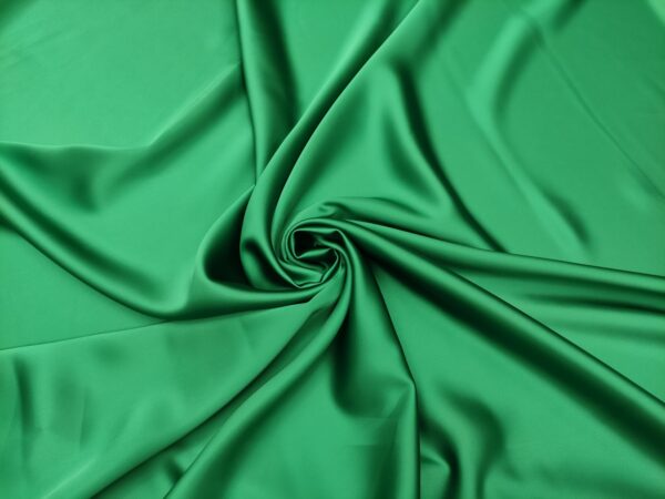 Tessuto Cady Sposa in tinta unita verde prato