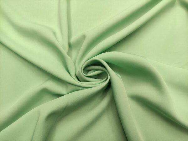 Tessuto Crepe morbido in tinta unita acquamarina