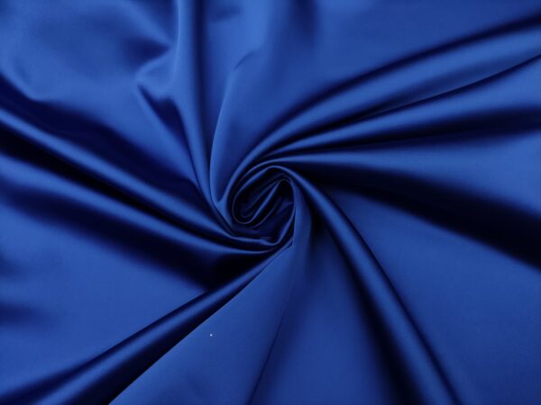 Tessuto Duchesse elasticizzato in tinta unita blu elettrico