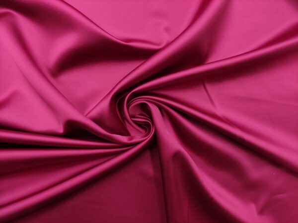 Tessuto Duchesse elasticizzato in tinta unita fucsia