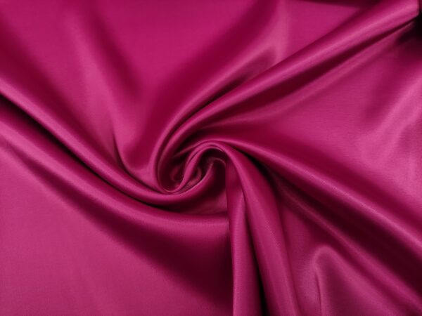 Tessuto Satin leggero elasticizzato tinta unita magenta