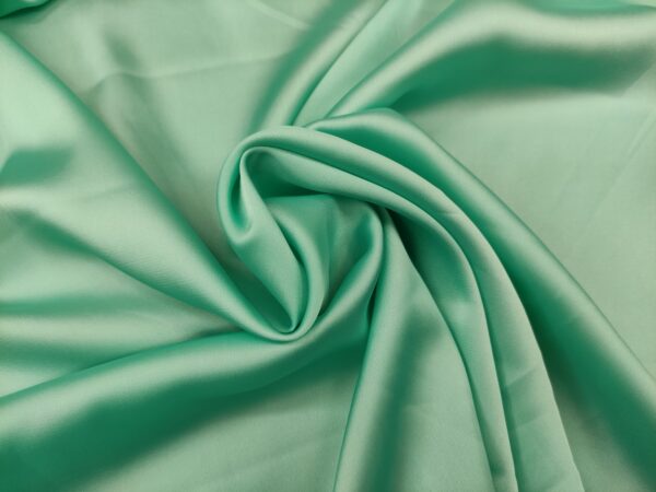Tessuto Satin leggero elasticizzato tinta unita verde tiffany