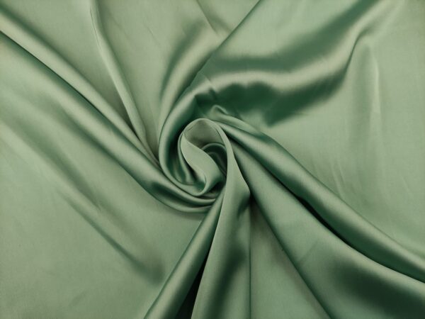 Tessuto Satin leggero elasticizzato tinta unita verdino