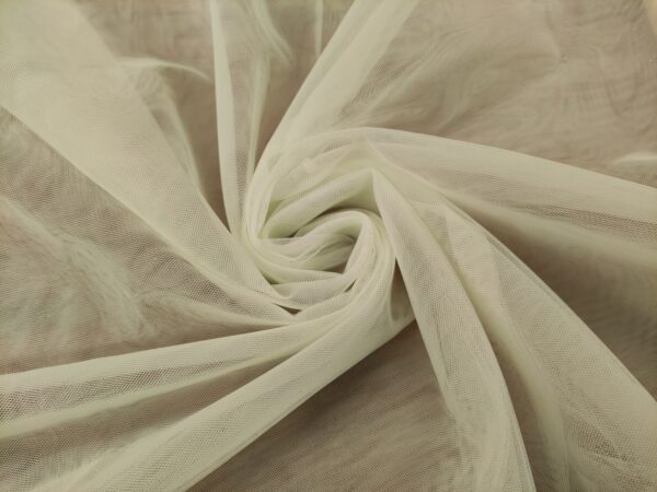 Tessuto Tulle mano seta morbido tinta unita acquamarina