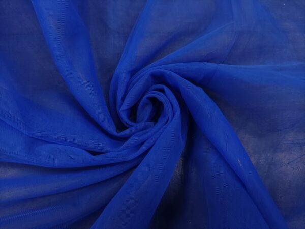 Tessuto Tulle mano seta morbido tinta unita blu elettrico
