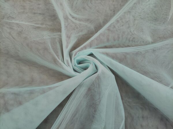 Tessuto Tulle mano seta morbido tinta unita verdino