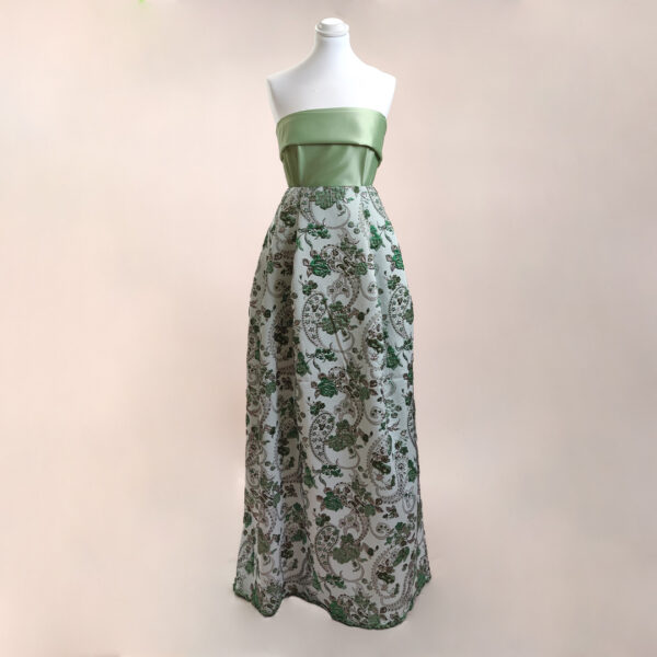 Tessuto Broccato in seta motivo floreale cashmere menta - bianco