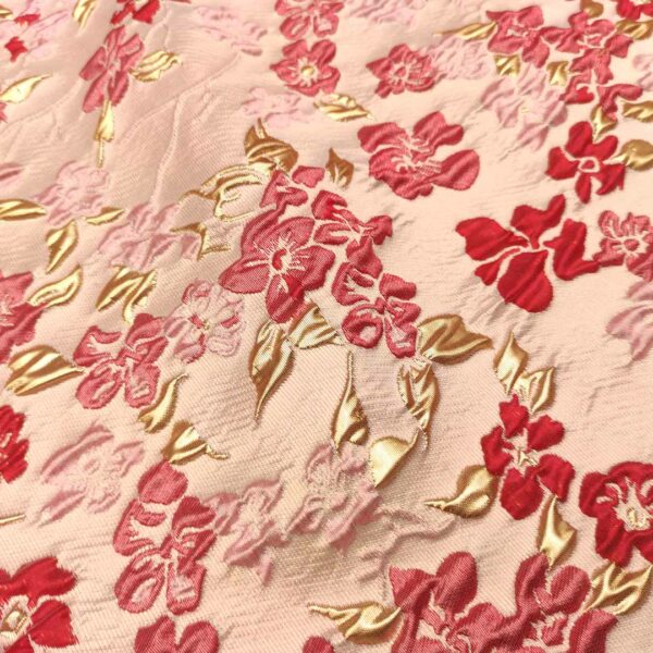 Tessuto Broccato in seta motivo floreale rosa - ciliegio - oro