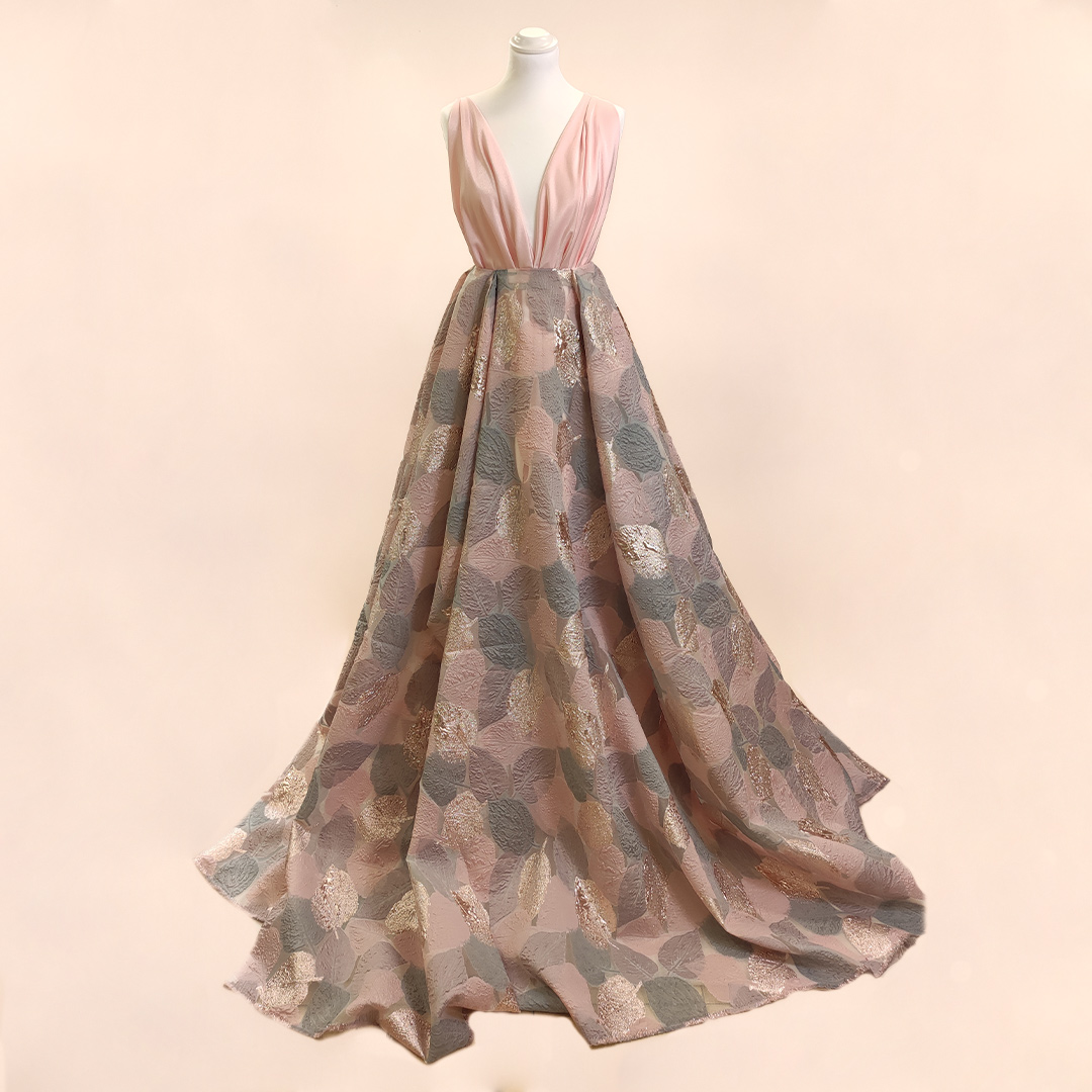 Tessuto Indiano Banarasi In Broccato Floreale - Larghezza 111,8 Cm - Colore Rosa, Venduto Al Metro - Per Sartoria, Arredamento E Craft