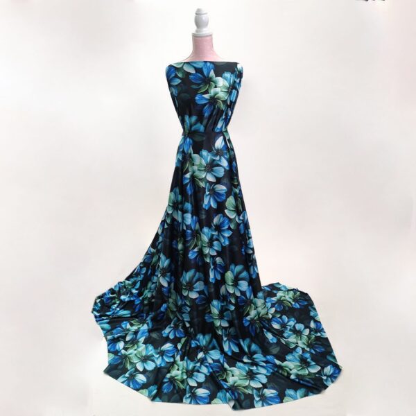 Tessuto Satin a fantasia motivo floreale bianco - turchese nero - celeste - verde