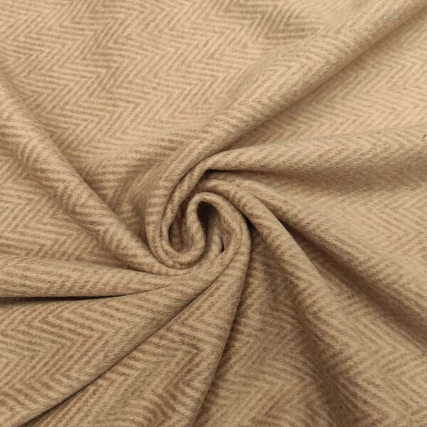 Tessuto per cappotto motivo spigato beige