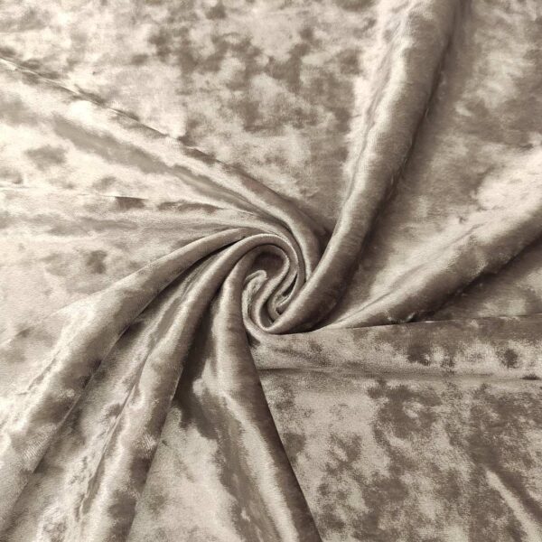 Tessuto Ciniglia elasticizzato doppiata con tessuto jersey tinta unita argento