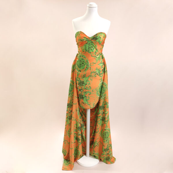 Tessuto Crepe a fantasia motivo floreale barocco arancione - verde