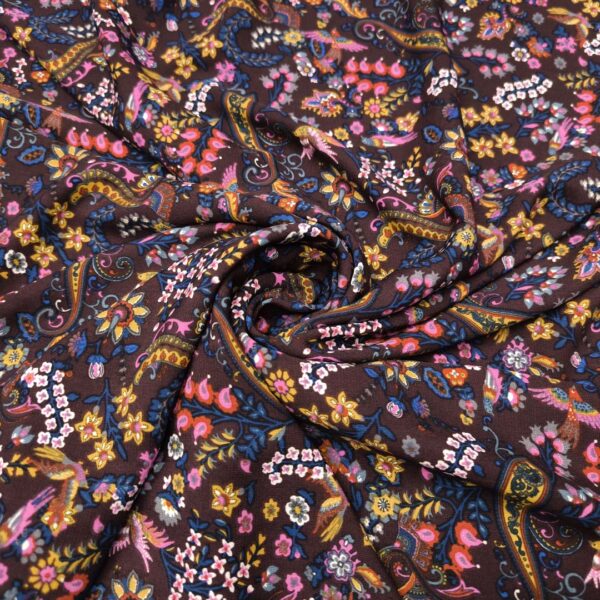 Tessuto Crepe a fantasia motivo floreale cashmere vinaccio - ocra - fucsia