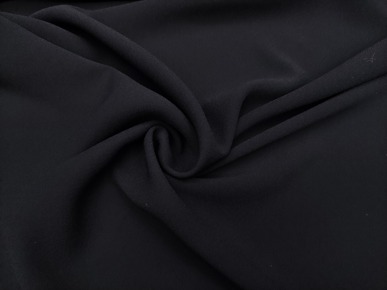 Tessuto Chiffon Trasparente In Crepe Tinta Unita Rosso - 148 Cm Larghezza (Vendita A Metro)