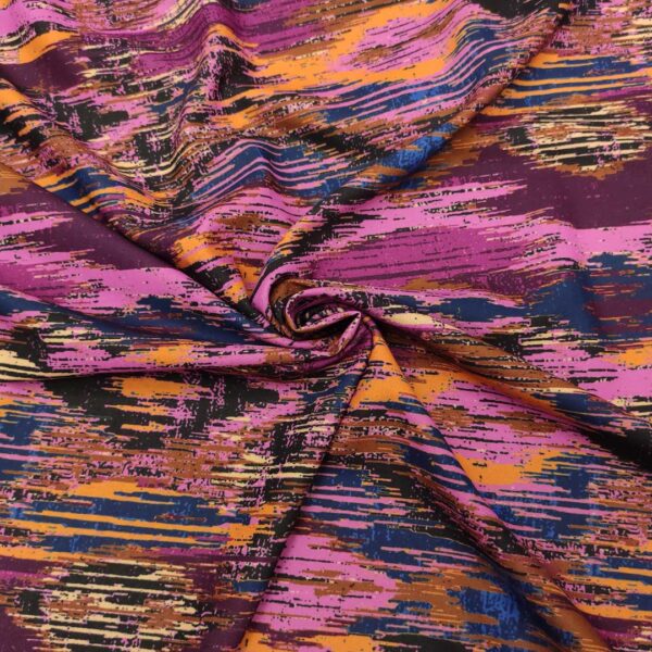 Tessuto Crepe elasticizzato a fantasia motivo astratto viola - rosa - arancio