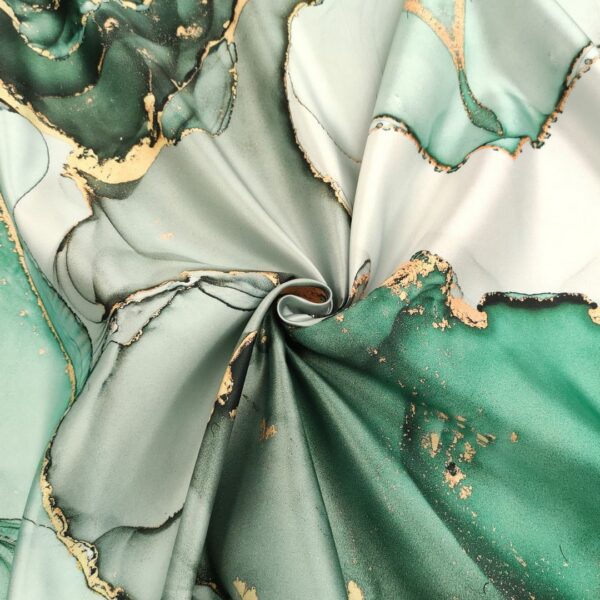 Tessuto Duchesse a fantasia motivo verde