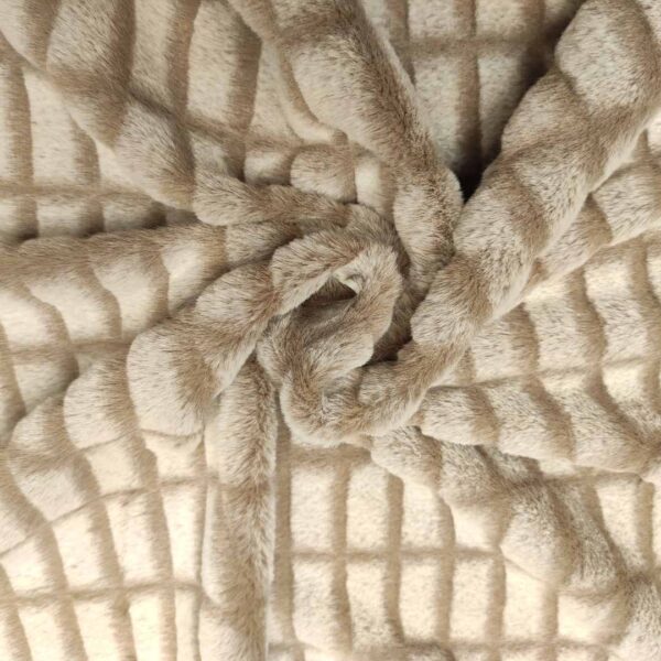 Tessuto Eco Pelliccia a pelo corto motivo quadri beige
