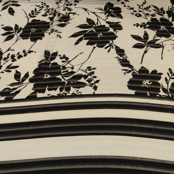 Tessuto Georgette a fantasia motivo floreale bianco - nero