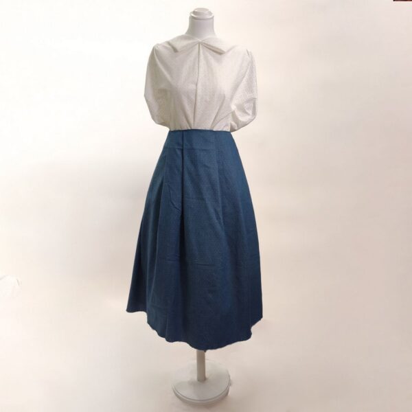 Tessuto Sangallo abbinato a Tessuto Jeans Chambray motivo pois