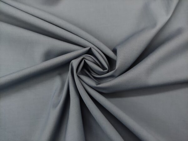 Tessuto fresco lana in tinta unita celeste